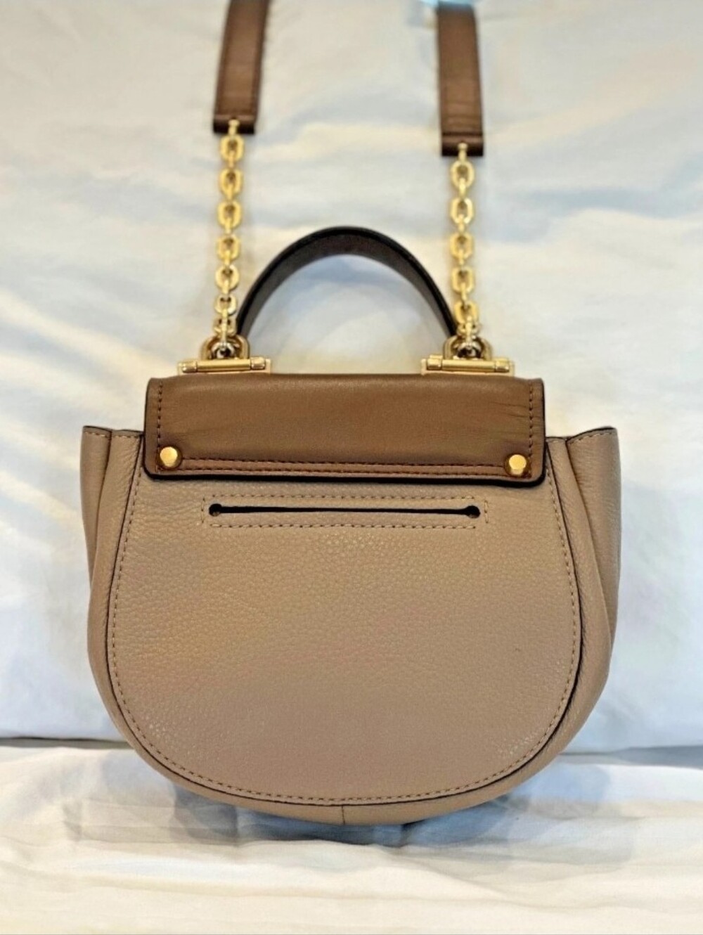 Michael Kors Isadore Medium Top Handle Messenger | Leather | Crossbody - Picture 4 of 8